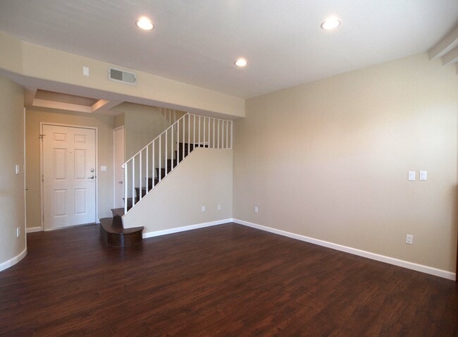 Photo - 14061 Milbank St Unit 3