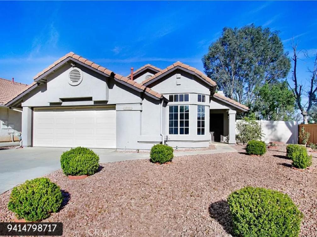 Photo - 27170 Goldstone Dr House