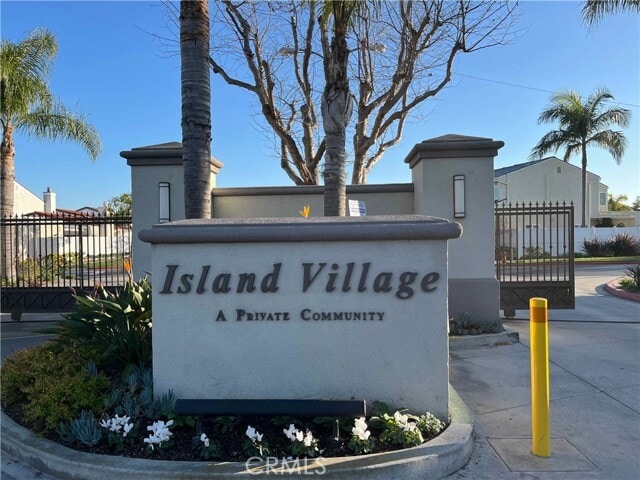 Photo - 7045 Seawind Dr Townhome