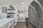 Photo - 660 Sunfish Way