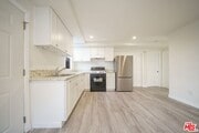 Photo - 229 E 85th St