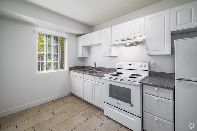 Studio - 365SF - Carson Senior Village