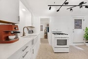 Photo - 518 Solway St Unit B