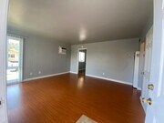 Photo - m422 - Haemmerle Apartment Unit 4865