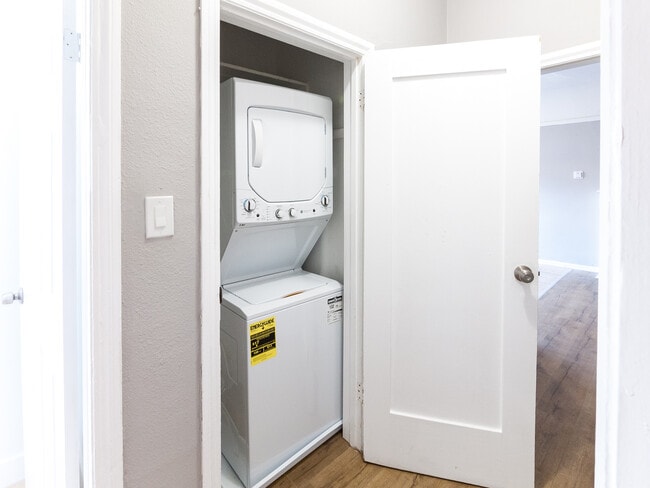 Photo - 209 N Berendo St Unit 3/4