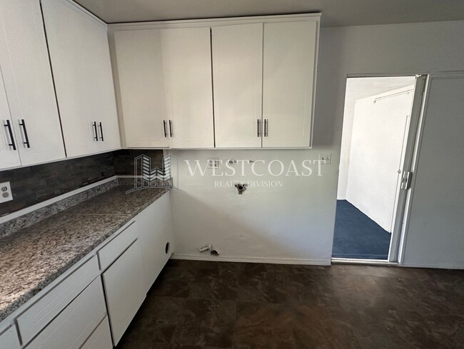 Photo - Highland Unit 3