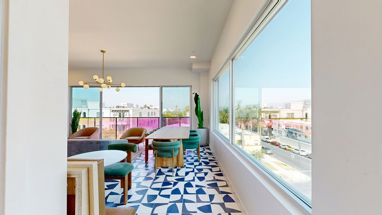 3D Tour - Bloom Beverly Grove - Fully Furnished Suites Apartments