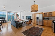 Tall Cielings - 615 Hampton Dr Unit A107