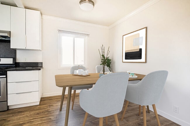 Photo - 14041 Moorpark St Unit 5