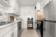 Photo - 11715 Menlo Ave