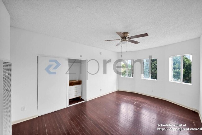 Photo - 1513 W 12th Pl