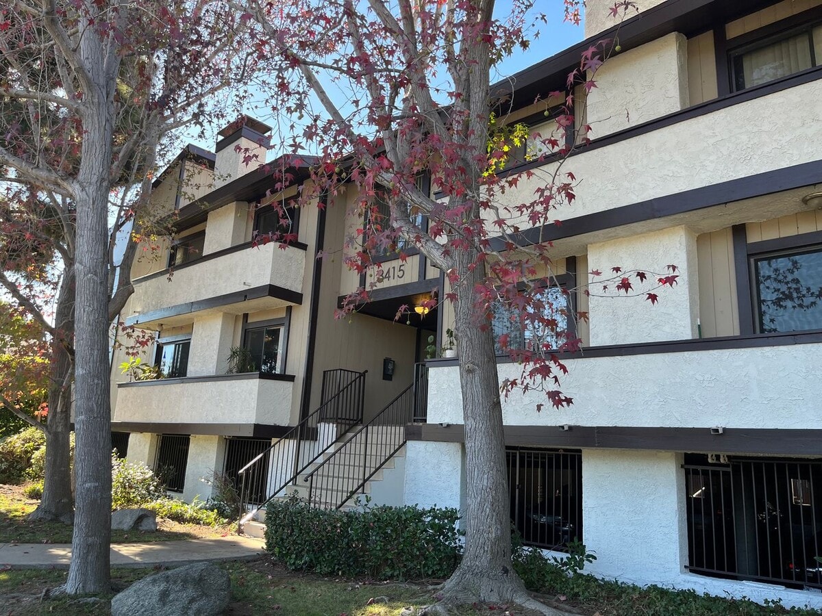 Photo - 3415 McLaughlin Ave Unit 209