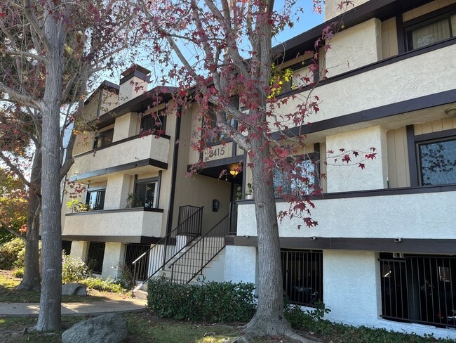 Building Photo - 3415 McLaughlin Ave