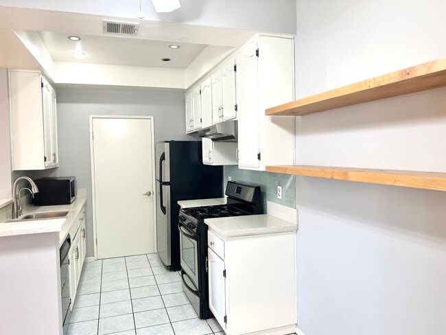 Photo - 10021 Tabor St Unit 203