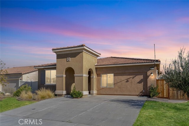 Photo - 44122 51st St W