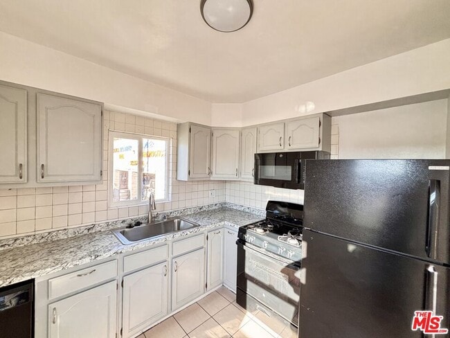 Photo - 3509 Arroyo Seco Ave