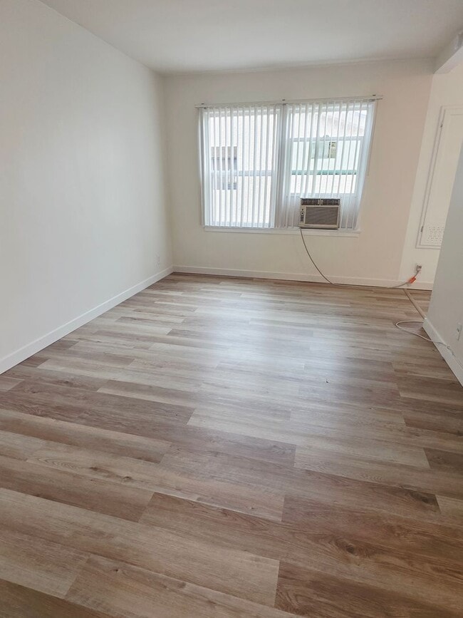 Photo - 1123 Linden Ave Apartment Unit D