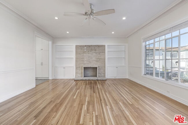 Photo - 9756 W Olympic Blvd