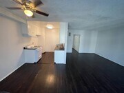 Photo - 1.0 bedroom in Canoga Park California 91304 Unit 24