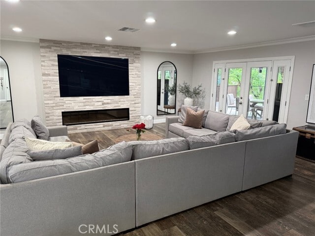 Photo - 1530 Robin Way