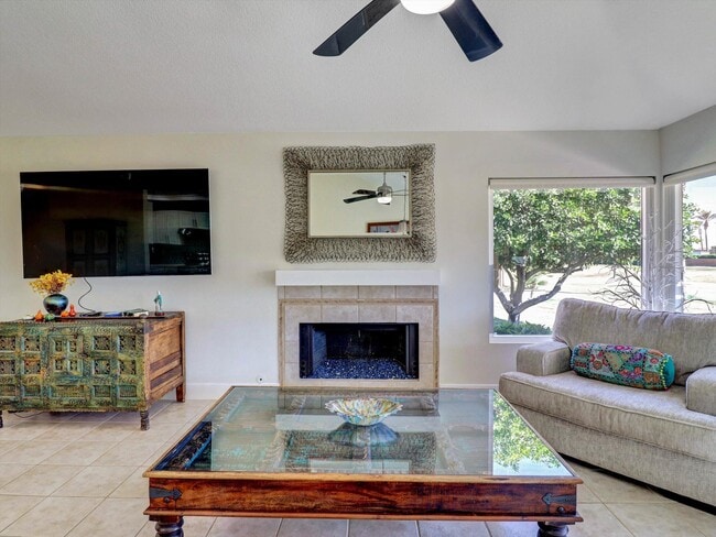 Photo - 77897 Woodhaven Dr S