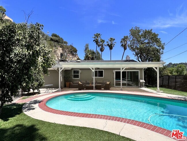 Photo - 3609 Sapphire Dr House