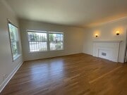 Photo - 5904 San Vicente Blvd Unit 5904