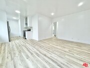 Photo - 634 Flower St Condo Unit 4