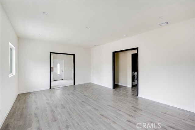 Photo - 8806 Enfield Ave
