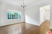 Photo - 1359 Cloverdale Ave