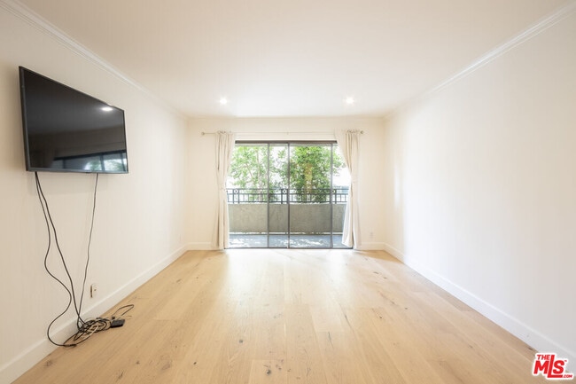 Photo - 11640 Woodbridge St Unit 106