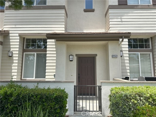 Photo - 2252 Schlaepfer Dr