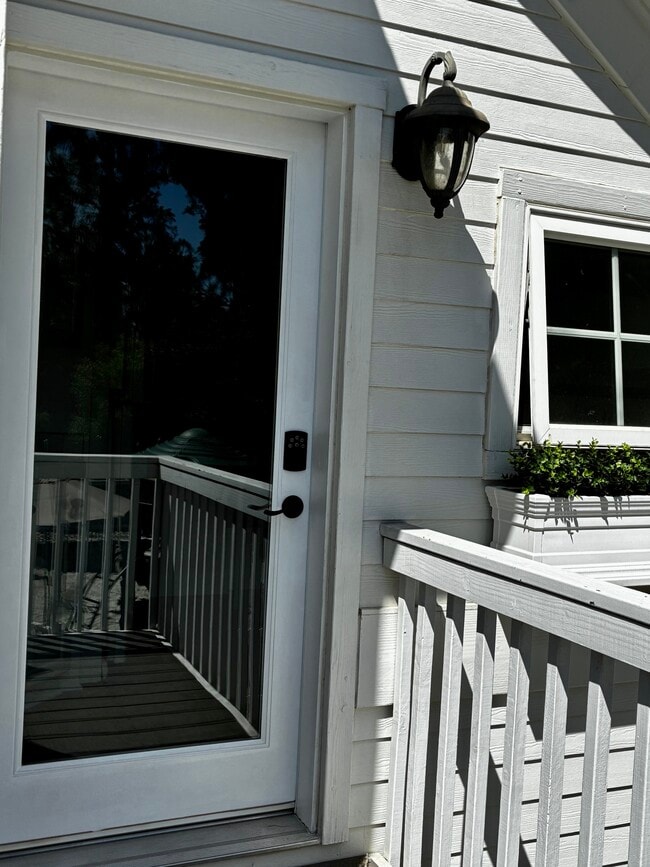 Front door - 649 Crest Dr Unit Guest House