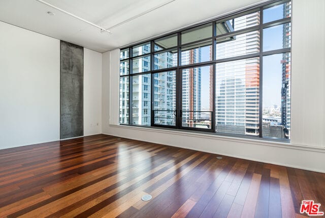 Photo - 1100 S Hope St Unit 1606