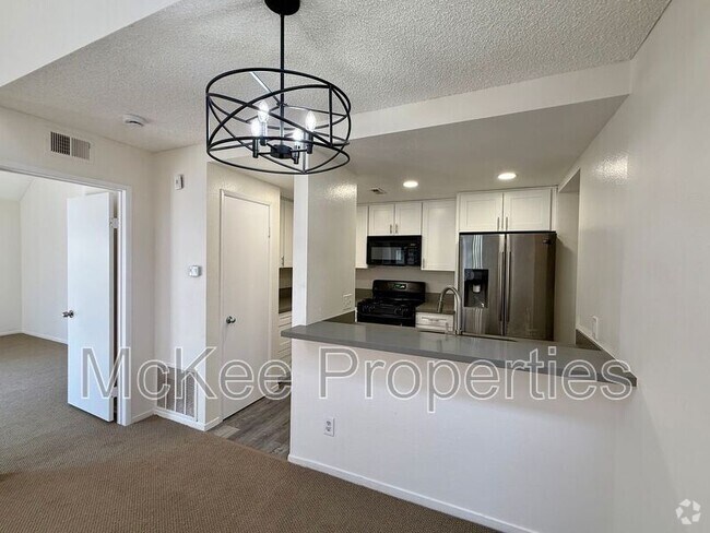 Building Photo - 701 Kettner Blvd Unit #40 Rental