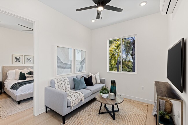 Photo - Beautiful Top Floor 1 bed with a view! Unit 4580 Jicarillo Ave  8