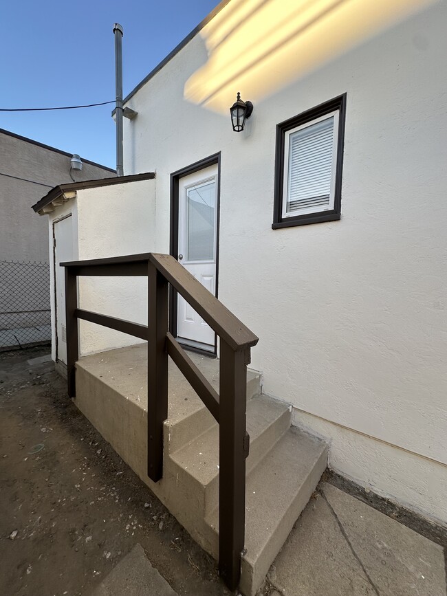 Photo - 1535 Freeman Ave