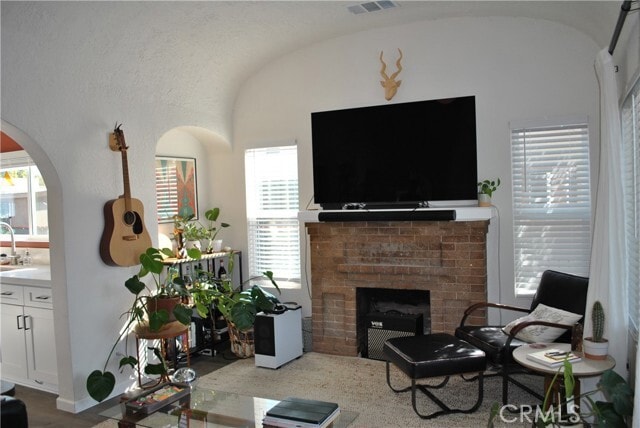 Photo - 3200 Dorchester Ave