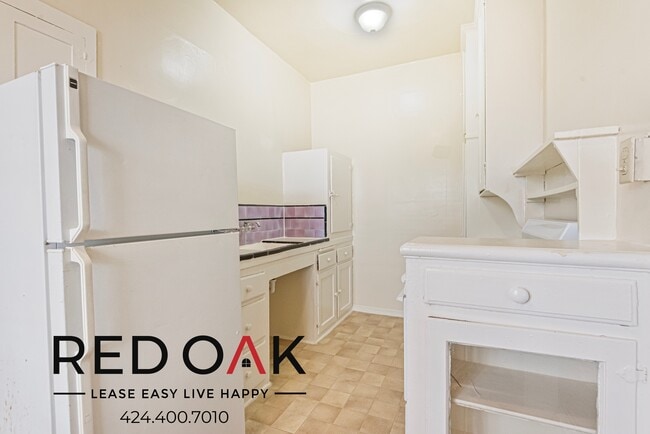 Photo - 603 Cochran Ave Unit 206