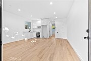 Photo - 6844 Cedros Ave