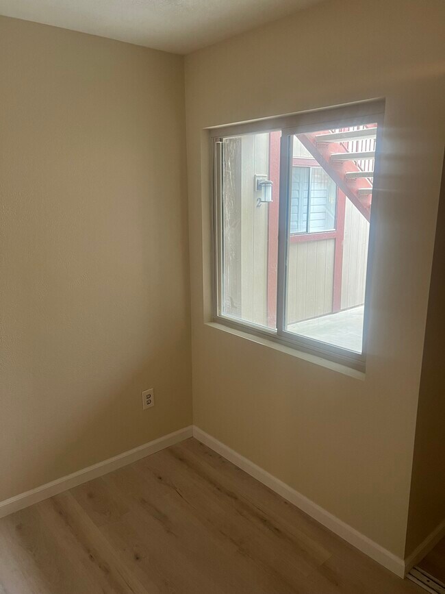 Photo - 5543 Adobe Falls Rd Unit 3