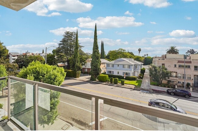 Photo - 12905 Landale Street