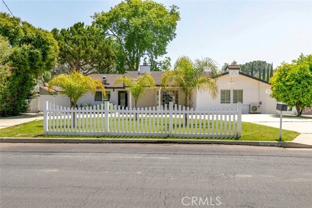 Photo - 17646 Raymer St House