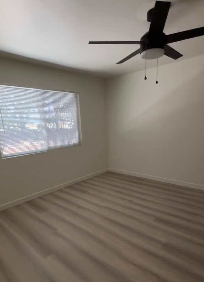 Photo - Vista Glen Apartments