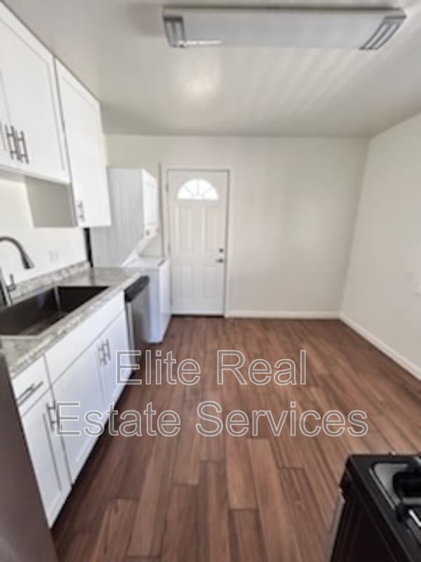 Photo - 3311 Clairemont Mesa Blvd