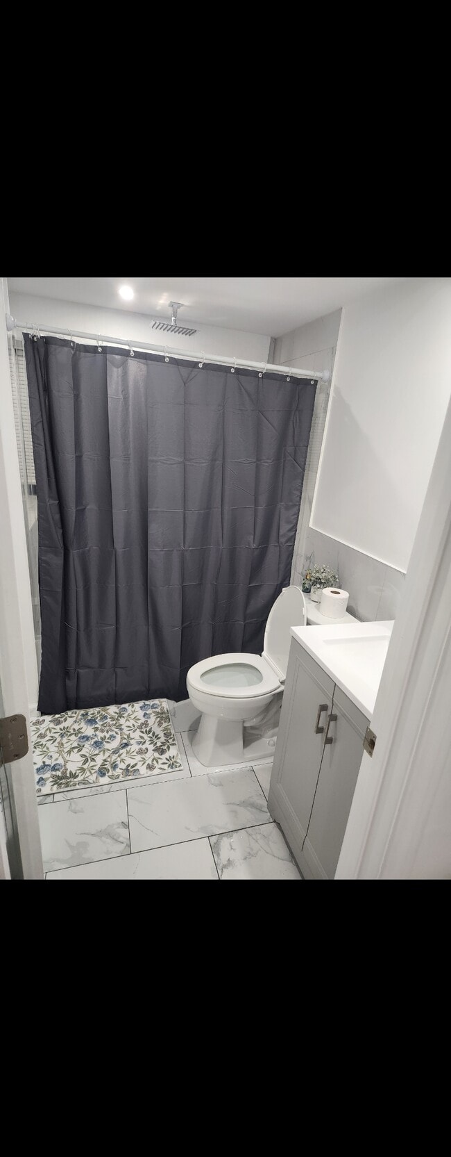Photo - 3687 2nd Ave