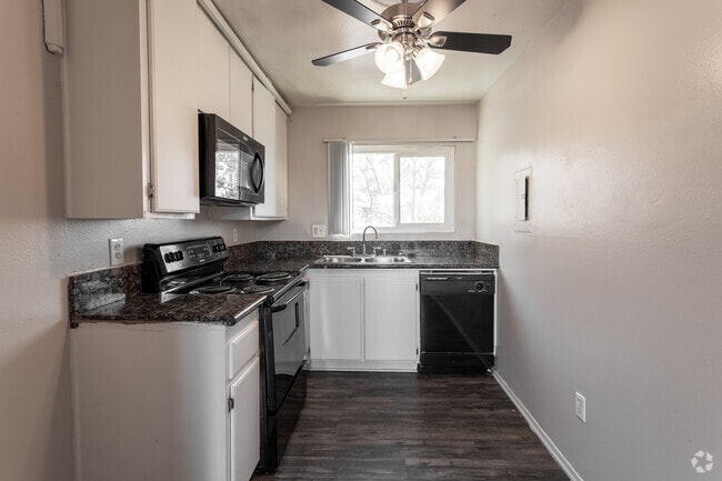 Studio - 550 SF - Mission Village