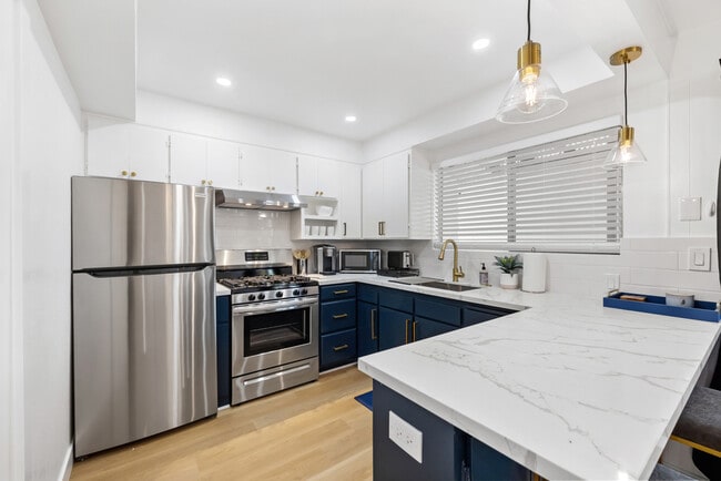 Photo - 58 Smith Ave