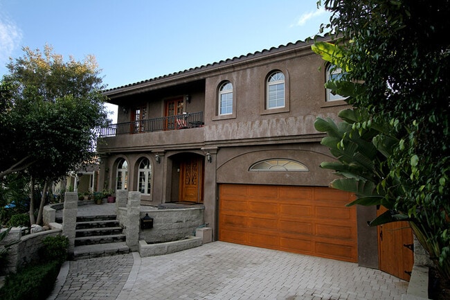 Photo - 5970 W 79th St