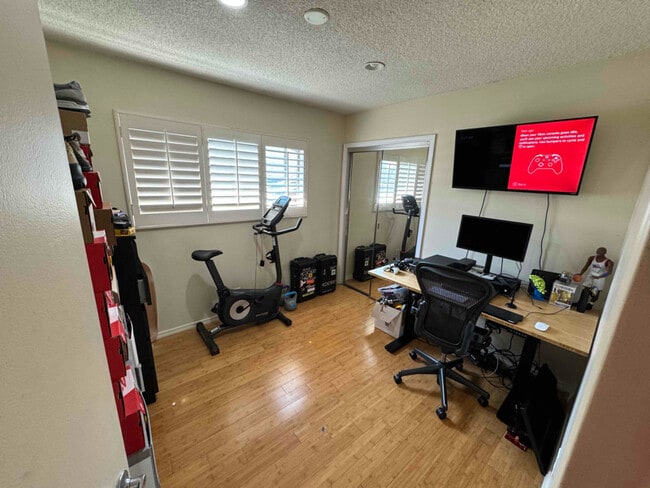 Photo - 1630 Griffith Park Blvd Unit 1